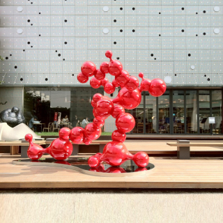 Red bubble