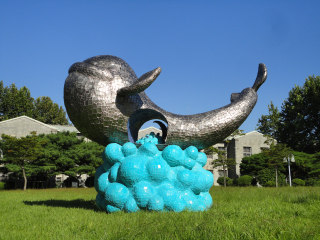 고래의 꿈(The Dreaming Whale)