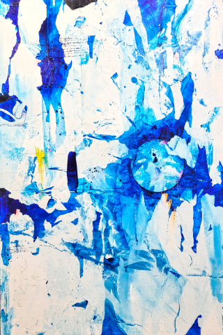 Chaos in blue
