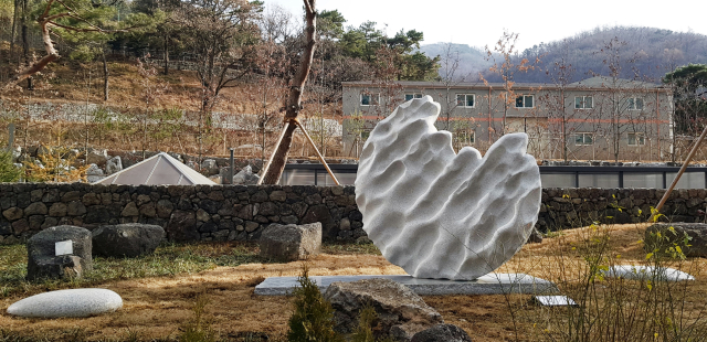 공공조형물(건축물 아파트 설치사례)
